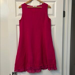 Chic Sleeveless Fuchsia Mini Dress with ruffled hem
